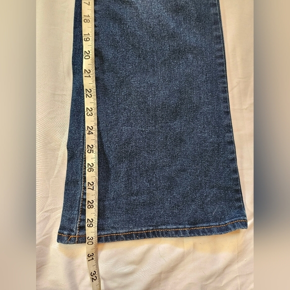 No Boundaries Juniors Dark Blue Flare Denim 5 Pocket Jeans Size 11 - Picture 10 of 12